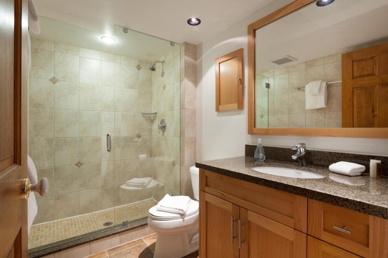 Painted Cliff 11 | Dog Friendly! Ski-In Ski-Out Benchlands Townhome W/ Hot Tub & Fireplace Whistler Kültér fotó